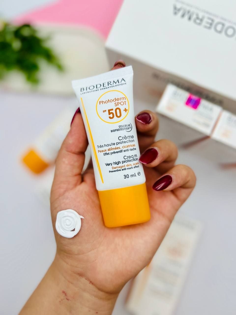 ضدافتاب بیودرما اسپات